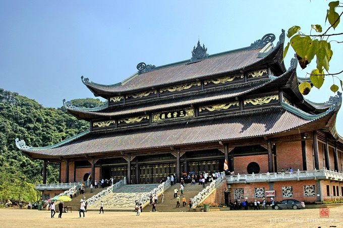 Những ngôi chùa nổi tiếng ở Ninh Bình