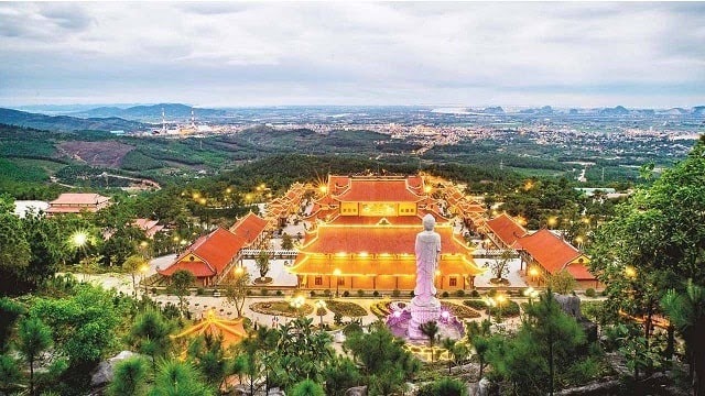 Những địa điểm du lịch tâm linh gần Hà Nội nổi tiếng nhất