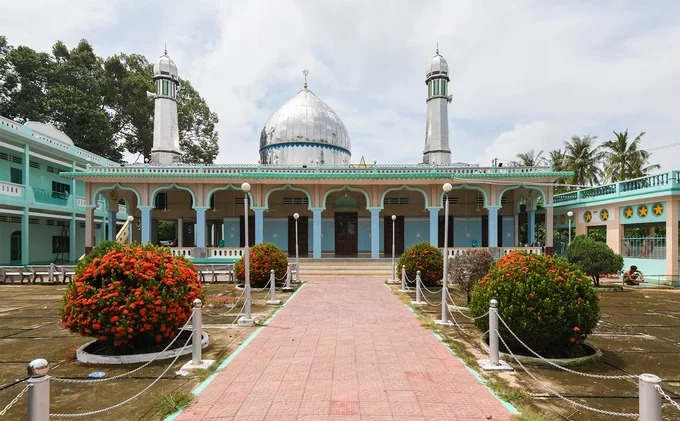 Thánh đường Mas Jid Khay Ri Yah Hồi giáo ở An Giang